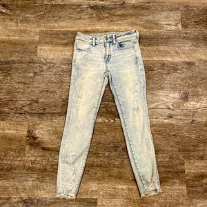 American Eagle Size 4 Next Level Stretch